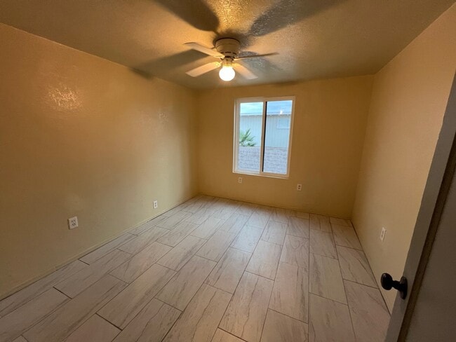 Photo - 928 S 7th Ave