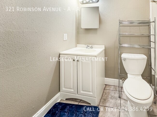 Photo - 321 Robinson Ave