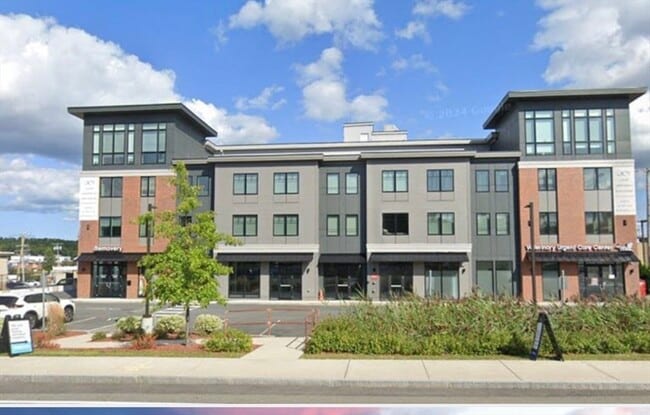 Building Photo - 71 Legacy Blvd Unit 218