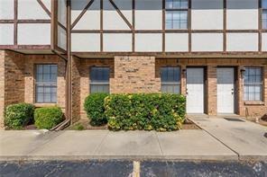 Building Photo - 1231 Dallas Dr Rental