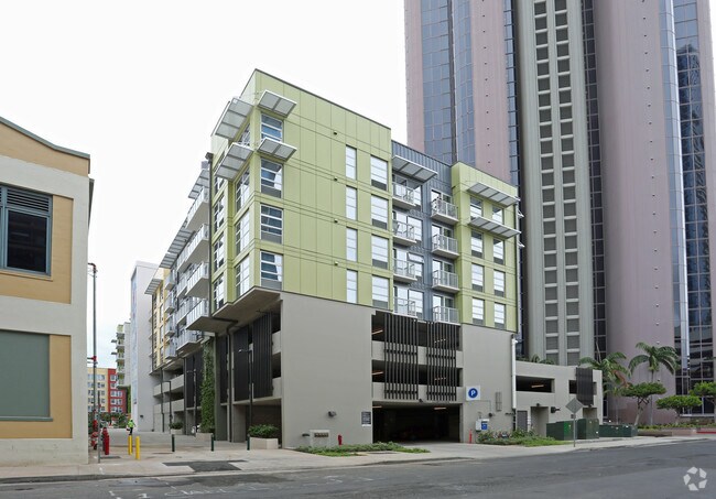 Photo - 400 Keawe St