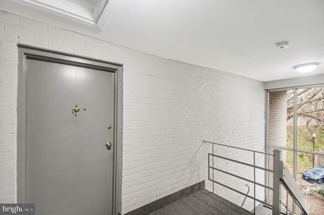 Photo - 5616 Bismach Dr Unit 204