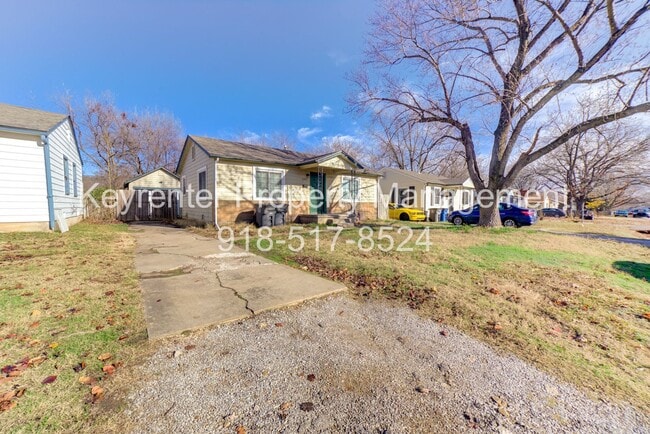 Photo - Gorgeous 2 Bedroom West Tulsa Home!