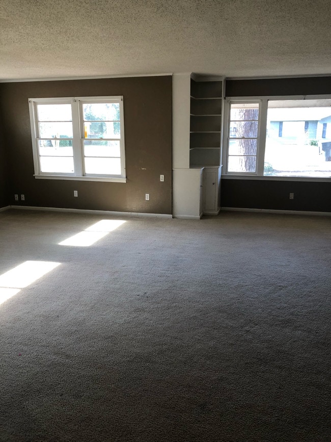 Photo - 1204 Waller Ave