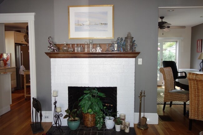 Photo - 162 Jersey St