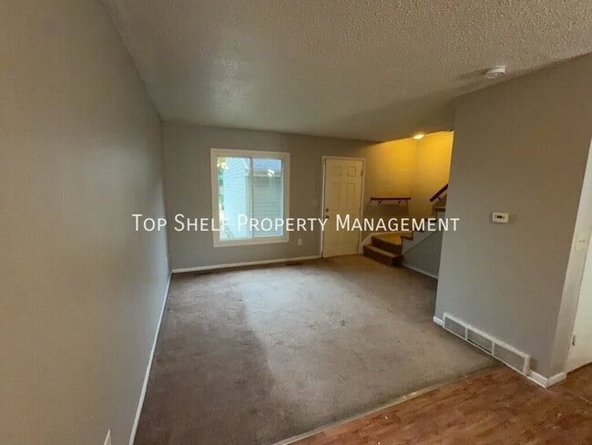 5456 NW 63rd Pl