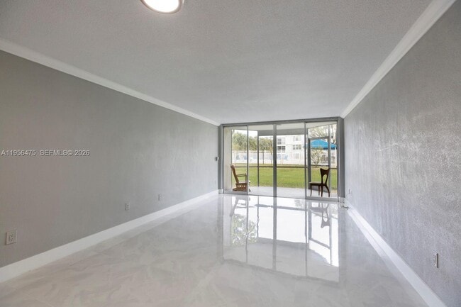 Photo - 1351 NE 191st St Unit E 106