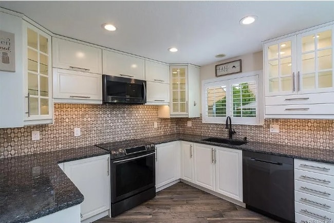 Photo - 249 Chelsea St