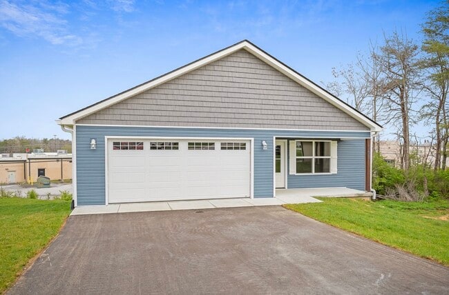 Photo - 168 Sky View Meadow Dr