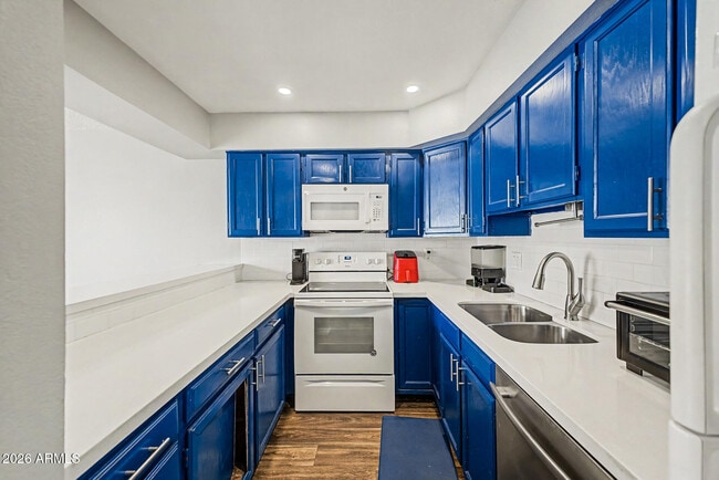 Photo - 2121 S Pennington
