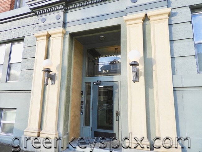Photo - 1631 NW Everett St Unit 402