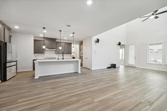 Photo - 9219 Edgeberry Dr