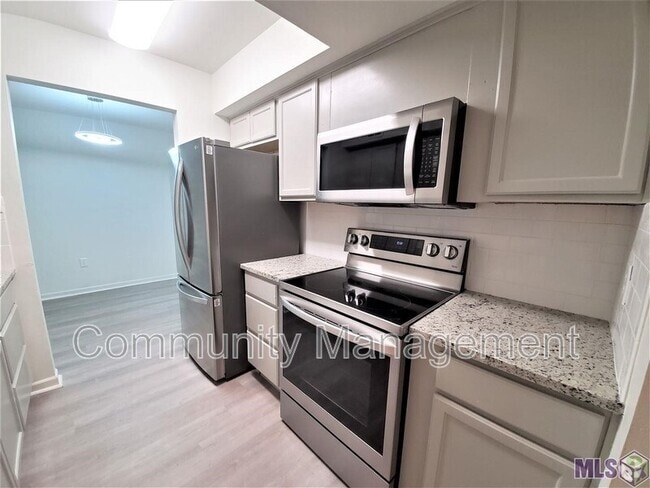 Building Photo - 8036 Bayou Fountain Ave Rental