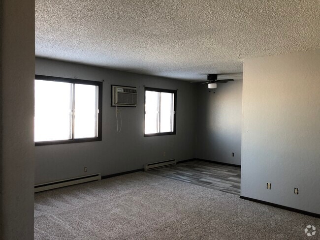 Building Photo - 500 4th Ave N Unit 1 Rental