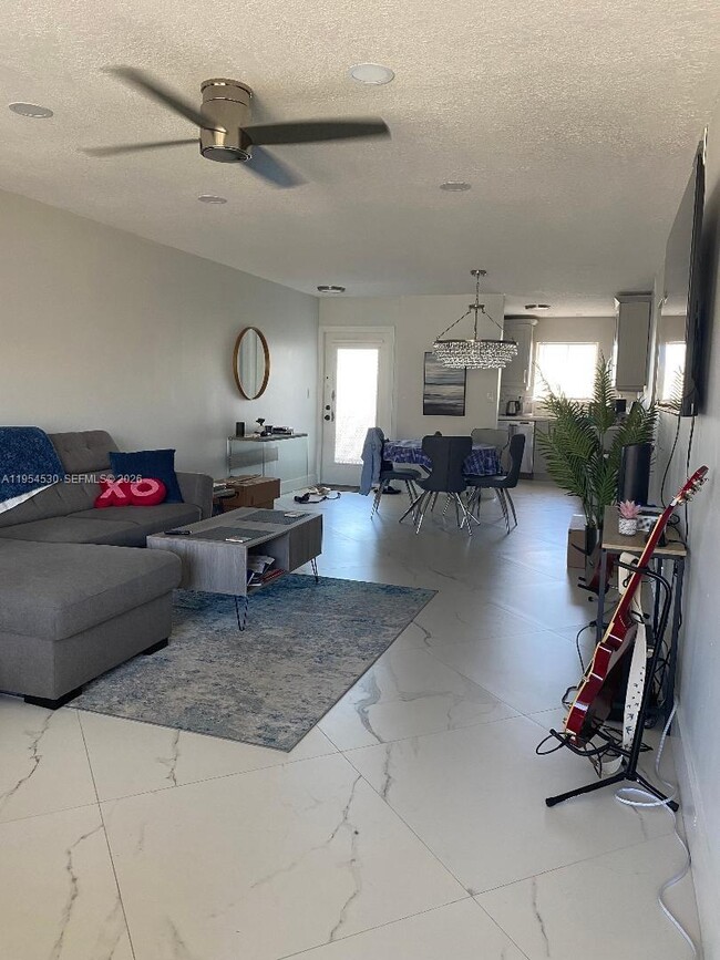 Photo - 100 Waterway Dr S Unit 401