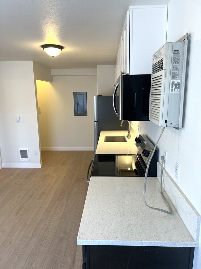 Photo - Pardee Duplex (A &amp; B) Unit B (ADU)