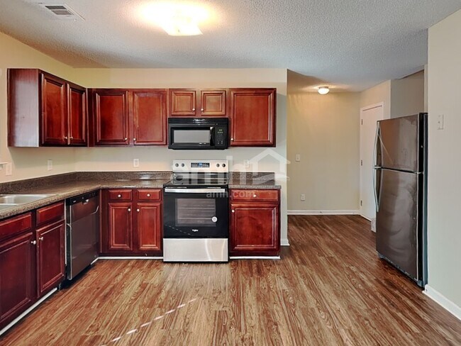 Photo - 298 Sheffield Ln