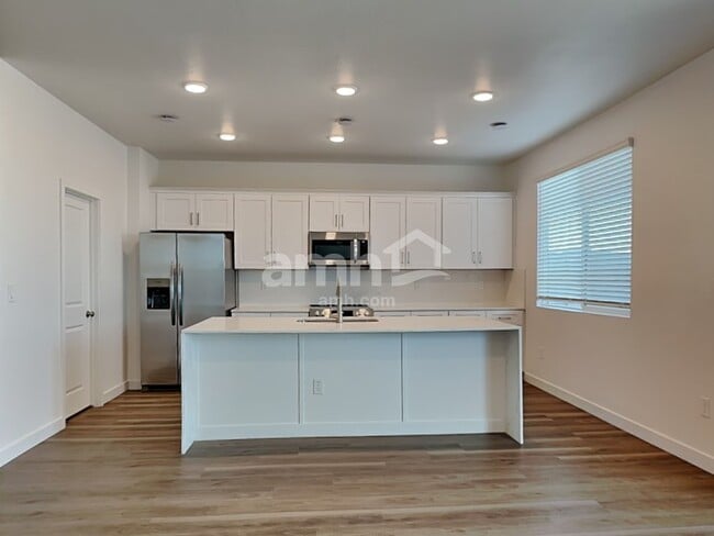 Photo - 4511 S 97th Dr