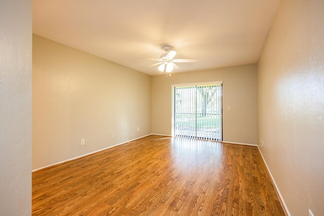 Photo - 817 SW 9th Ave