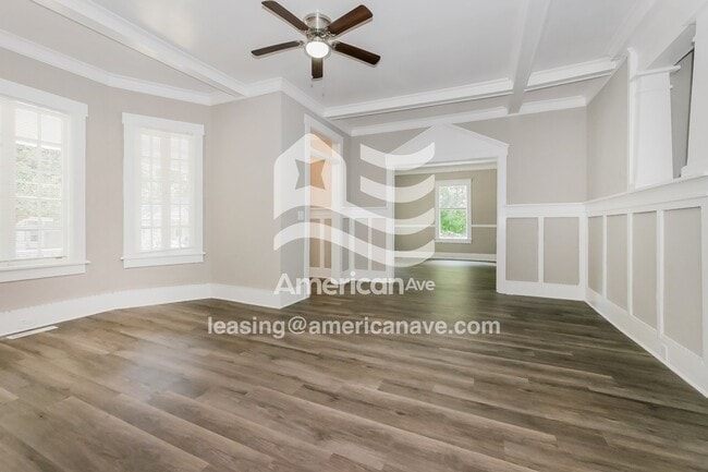 Photo - 2529 English Ave