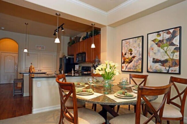 Photo - 3 bedroom in Austin TX 78730 Unidad 3018