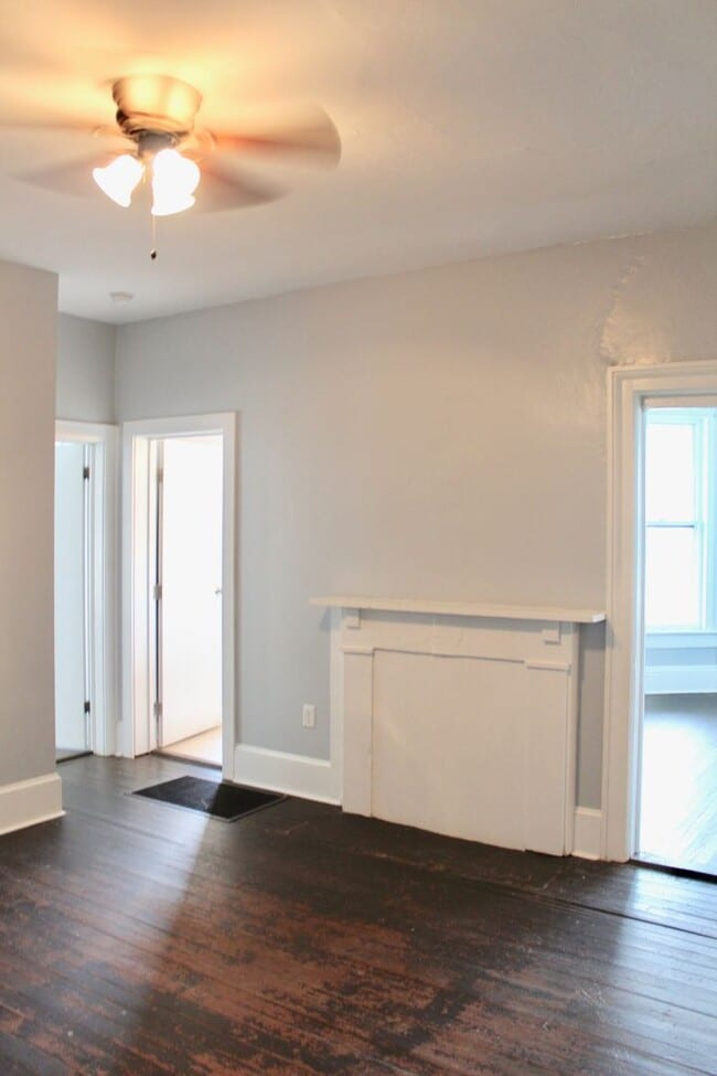 Photo - 254 W Market St