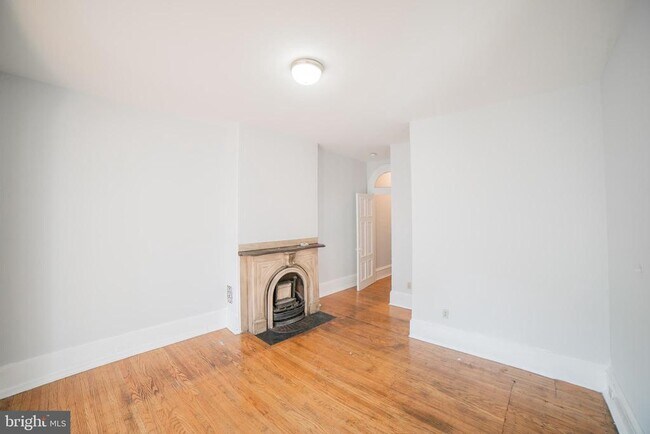 Photo - 2316 Spruce St Unidad 2R