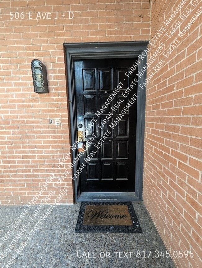 Photo - 506 E Avenue J