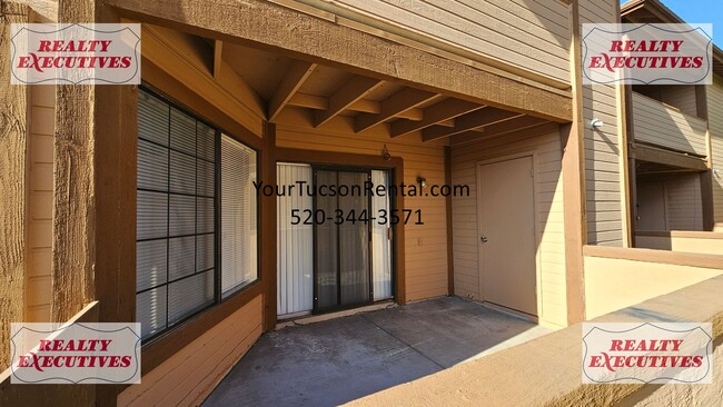 Photo - Downstairs - 3 Bedrooms and 2 baths with a...