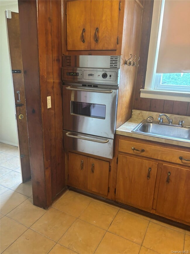 Photo - 56 N 10th Ave