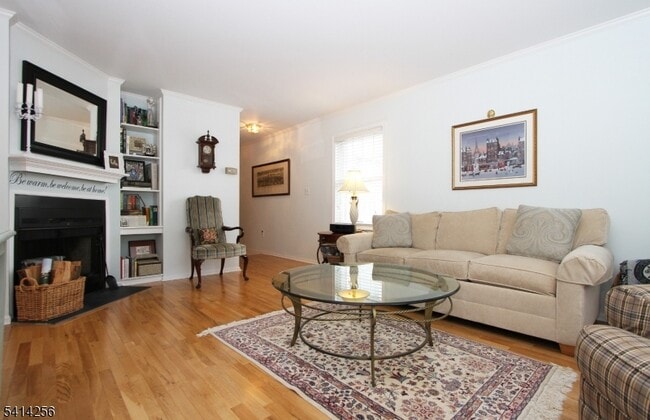 Photo - 25 Heritage Dr