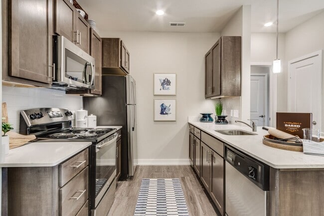 Kitchen (Cedar) - Village Place Apartments
