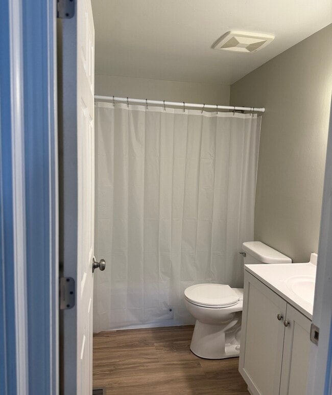 Photo - 1128 Quanset Ct