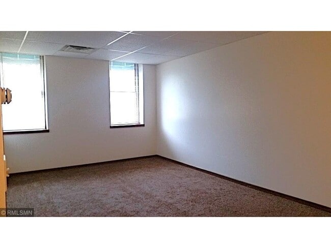 Photo - 111 1/2 N Main St