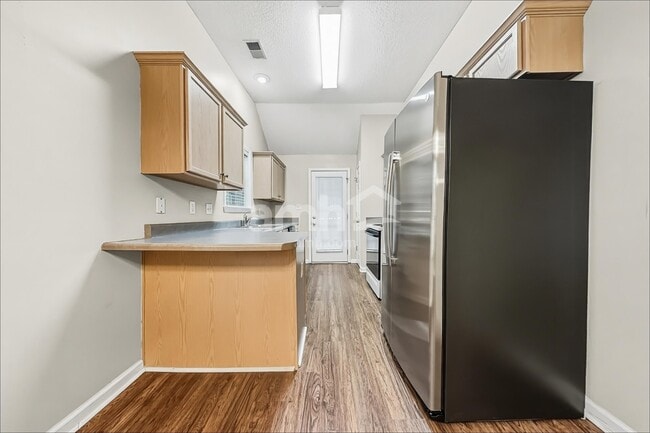 Photo - 7072 Parkbrook Ln