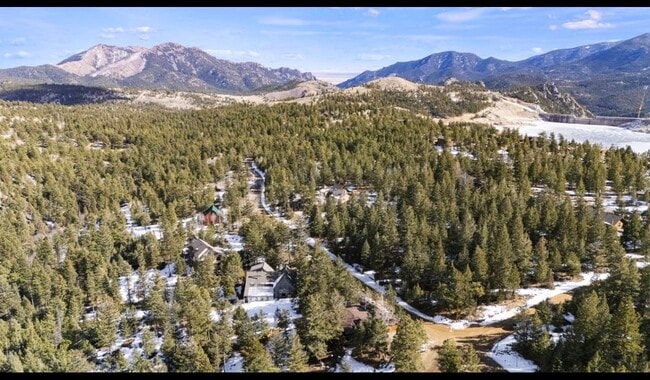 Photo - 838 Lakeshore Dr