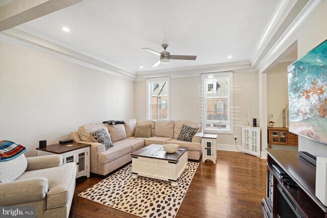 Photo - 1555 Rivertown Pl