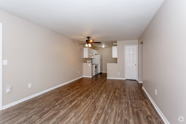 2BR, 1BA Updated - 745 SF
