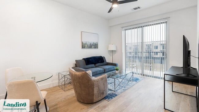 Photo - 650 E Sycamore St Unidad 3308.1408277