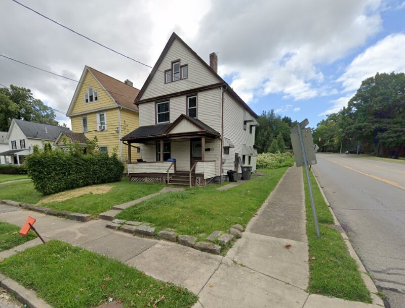 Photo - 1065 Orange Ave