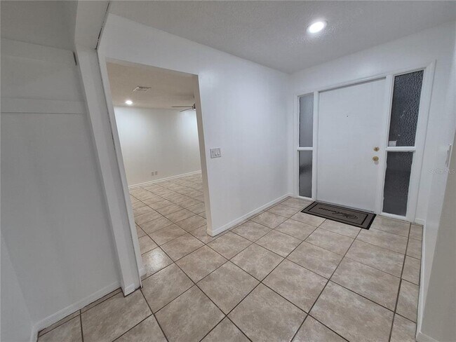 Photo - 2924 Ripplewood Dr