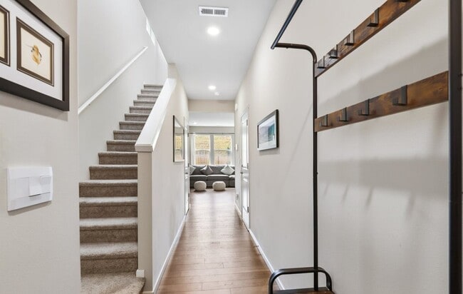 Photo - 6016 Addison Rd SW