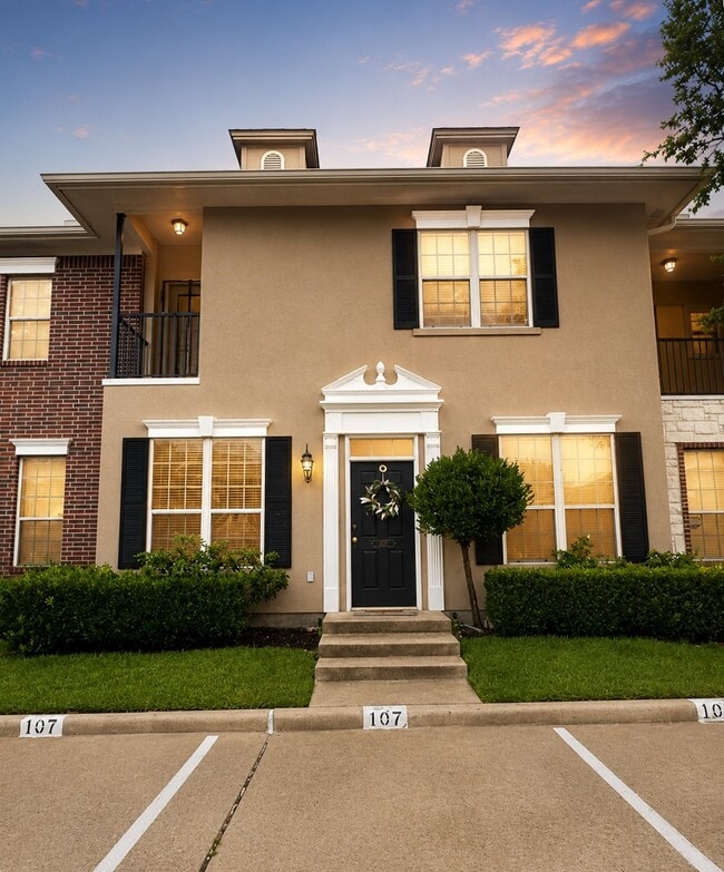 Photo - 107 Forest Dr Loop