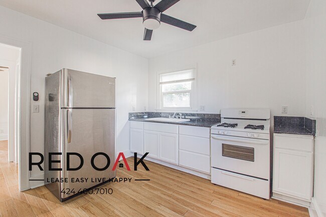Photo - 708 N Gramercy Pl Unit 710