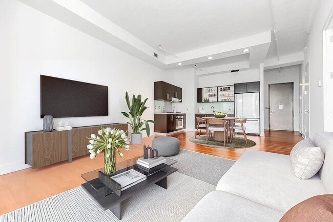 Building Photo - 99 Gold St Rental