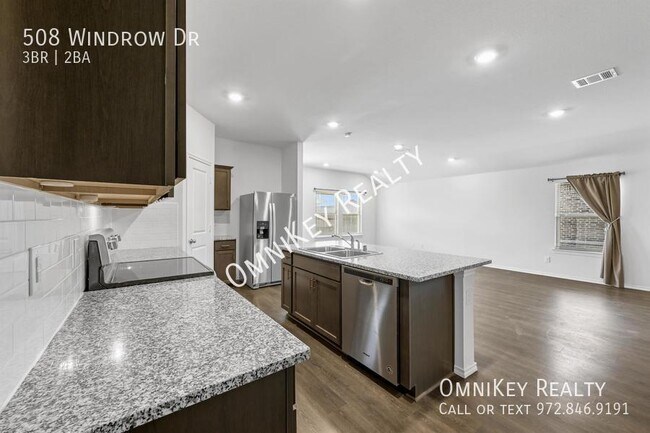 Photo - 508 Windrow Dr
