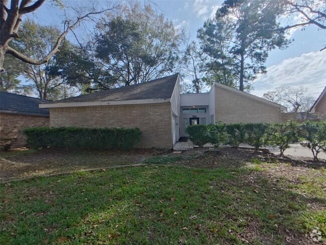 Building Photo - 3602 Hill Springs Dr Rental