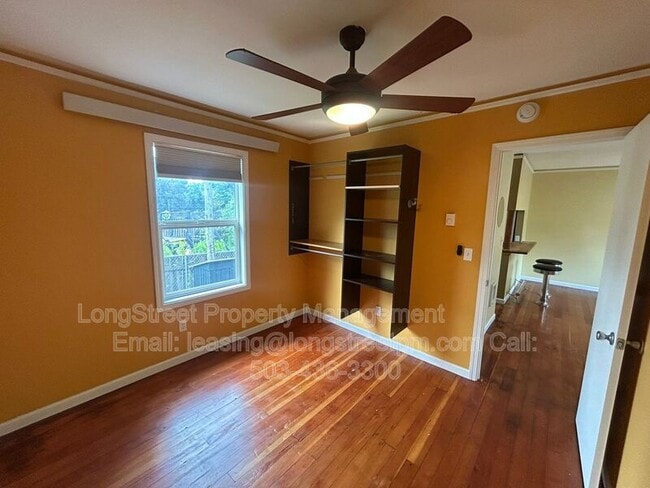 Photo - 4725 NE 50th Pl