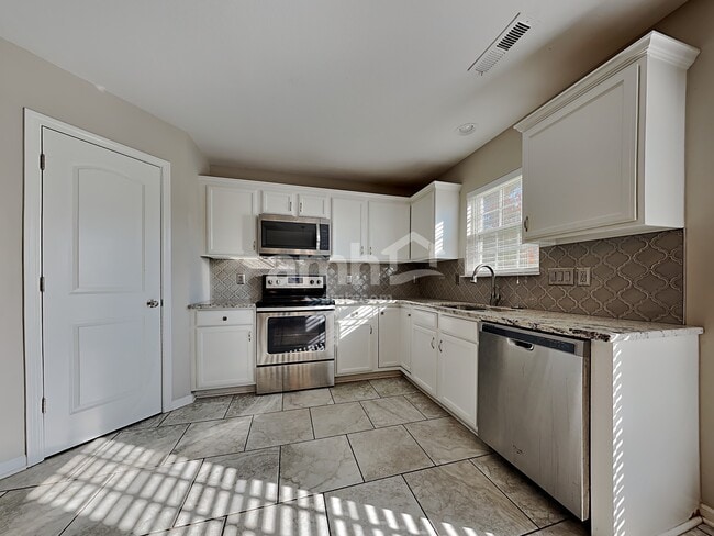 Photo - 4983 Old Towne Village Cir