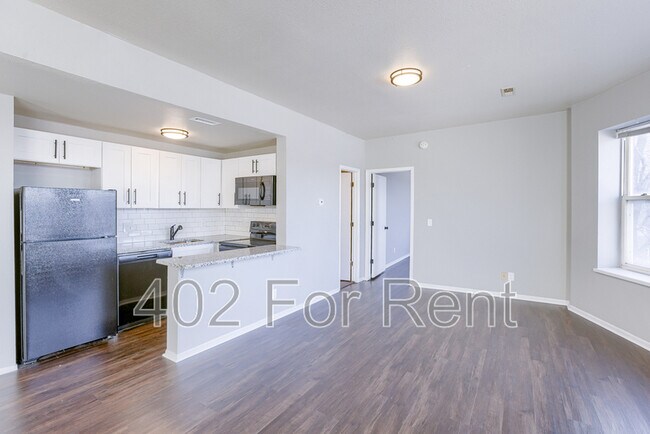 Photo - 210 S 24th St